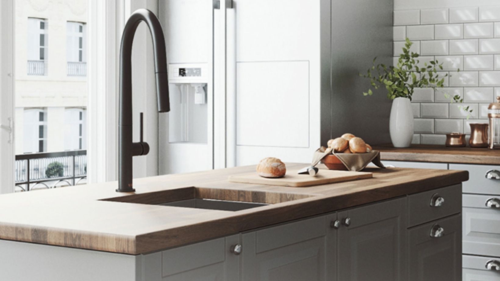 5 Reasons To Choose Matte Black Kitchen Faucets
